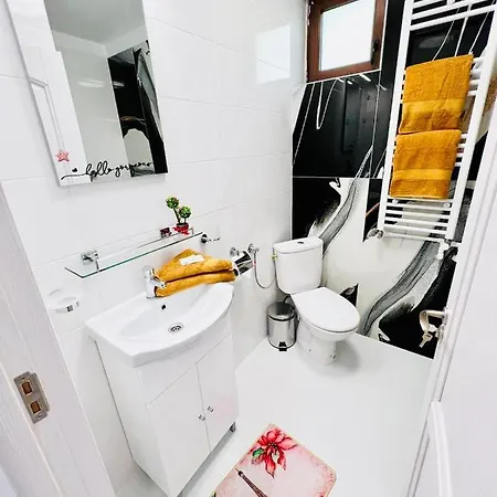 Ianis Guest house *