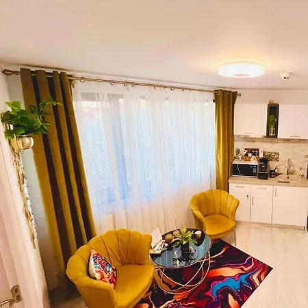 Ianis Guest house *